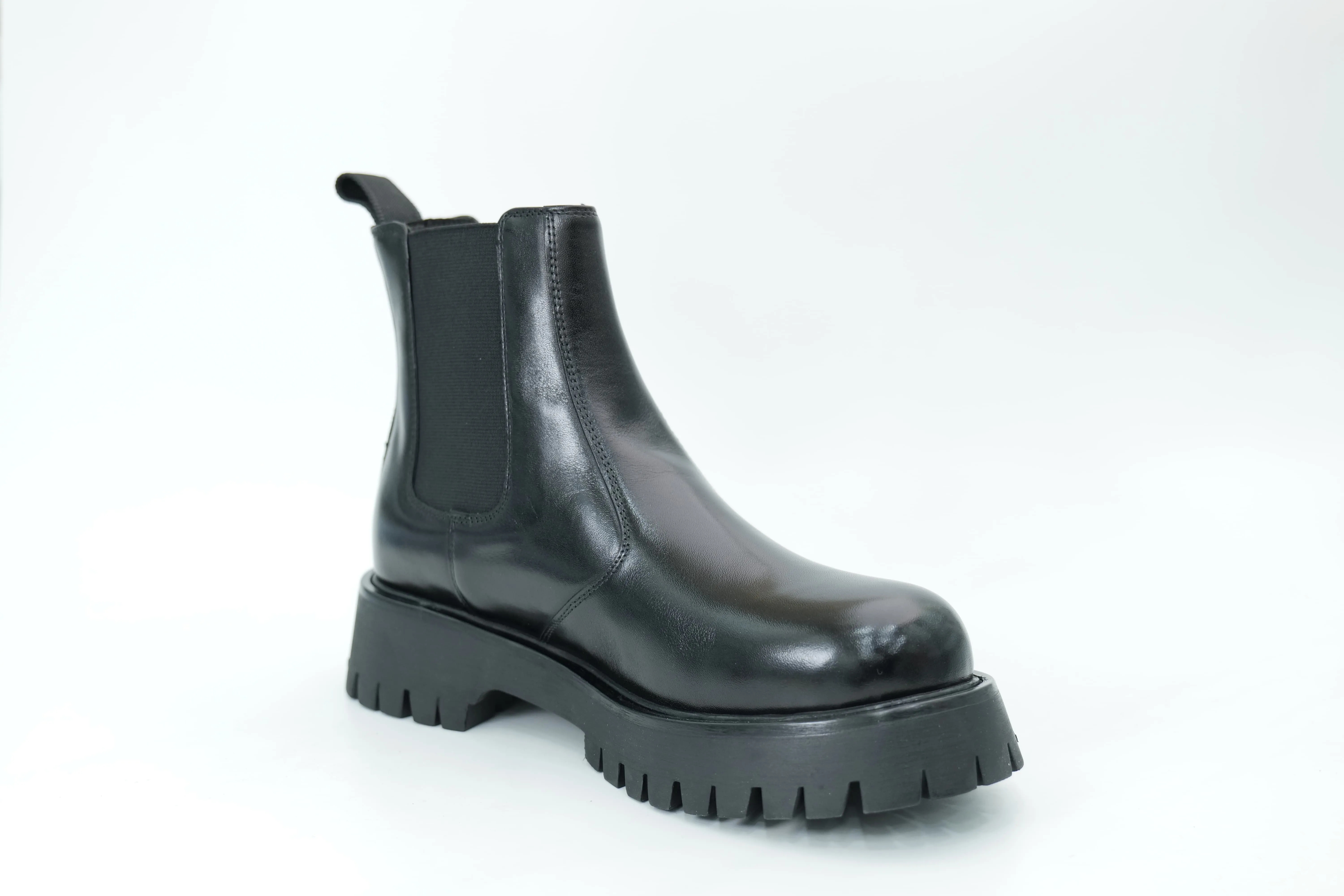 Platform shoes