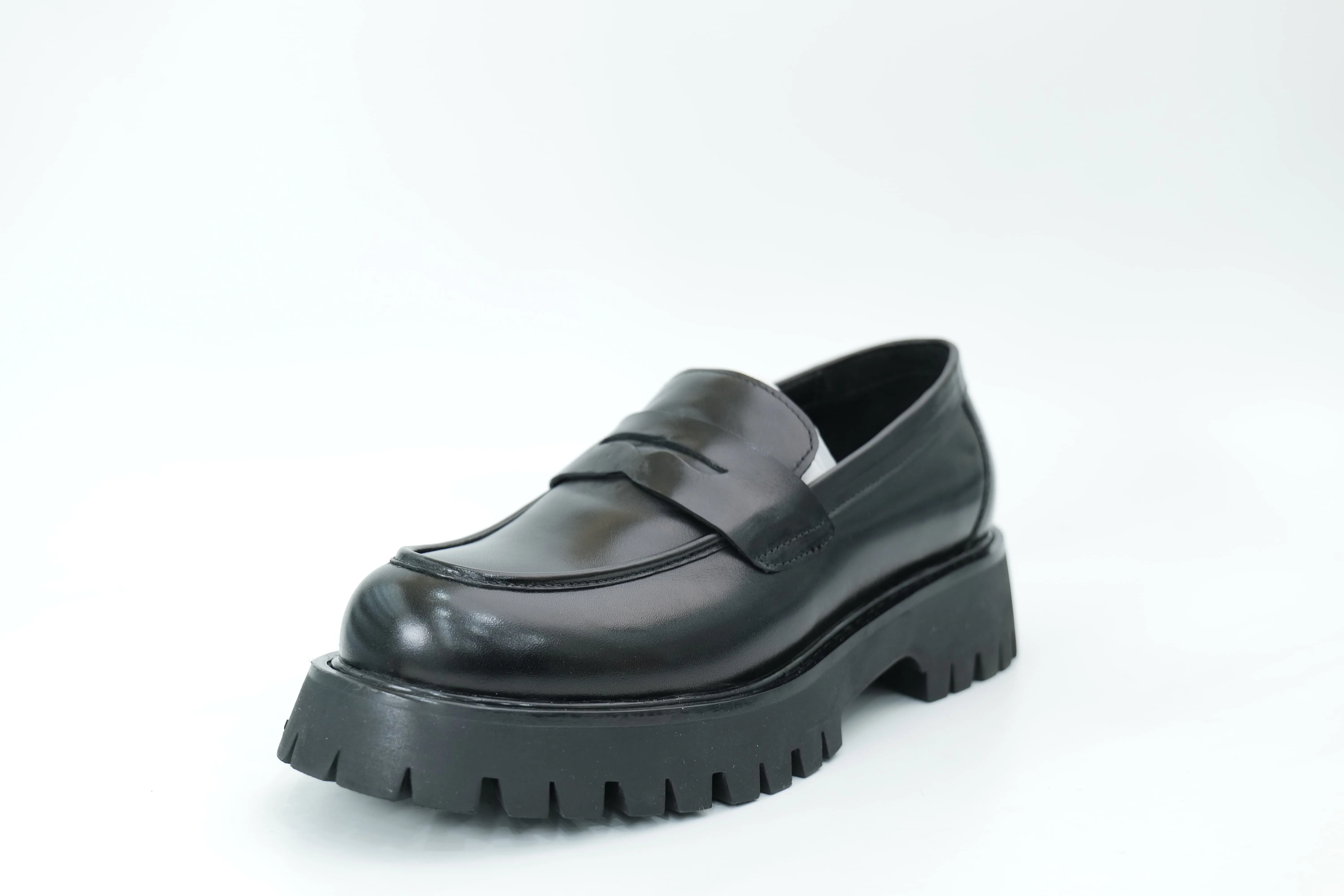 Platform shoes