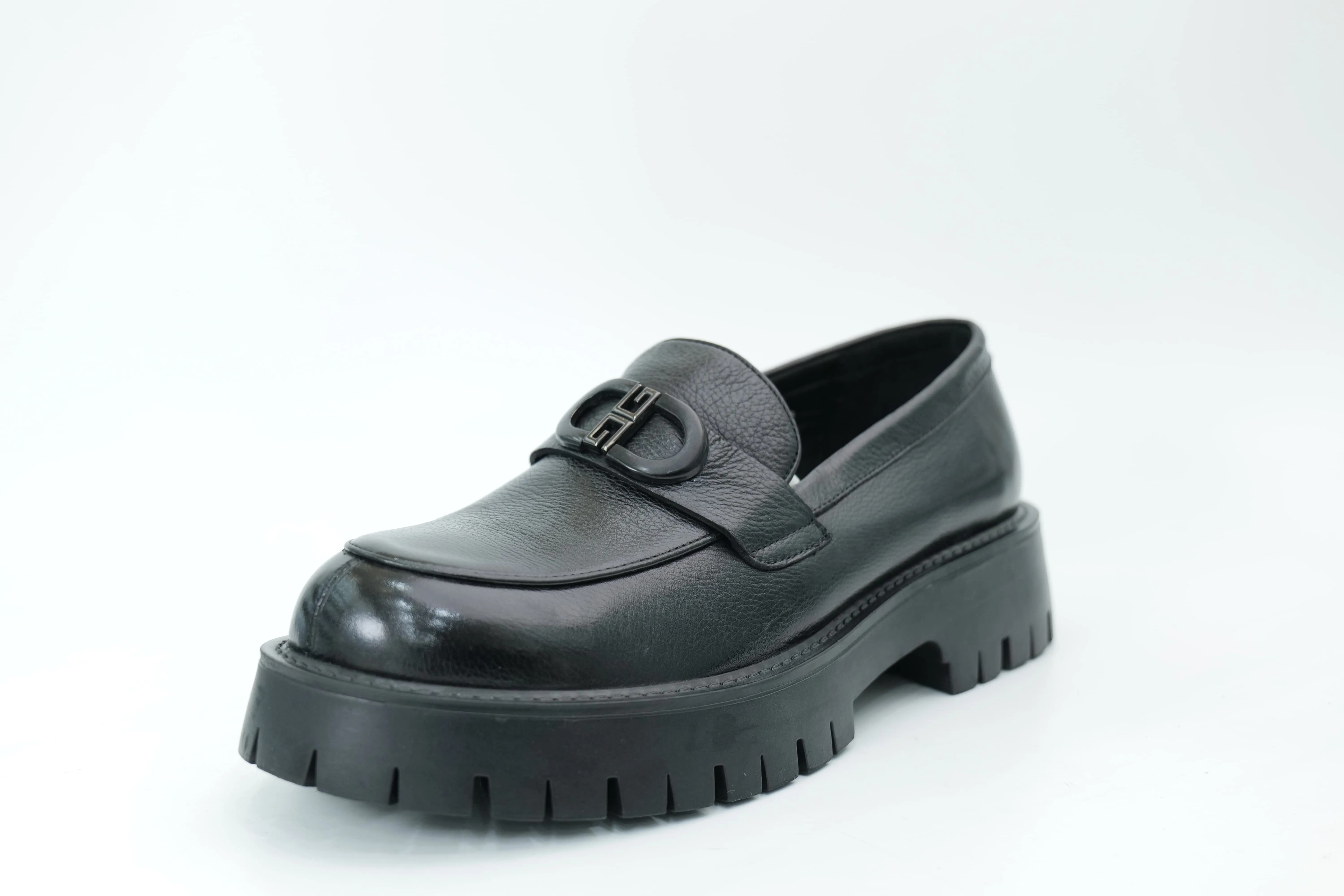 Platform shoes