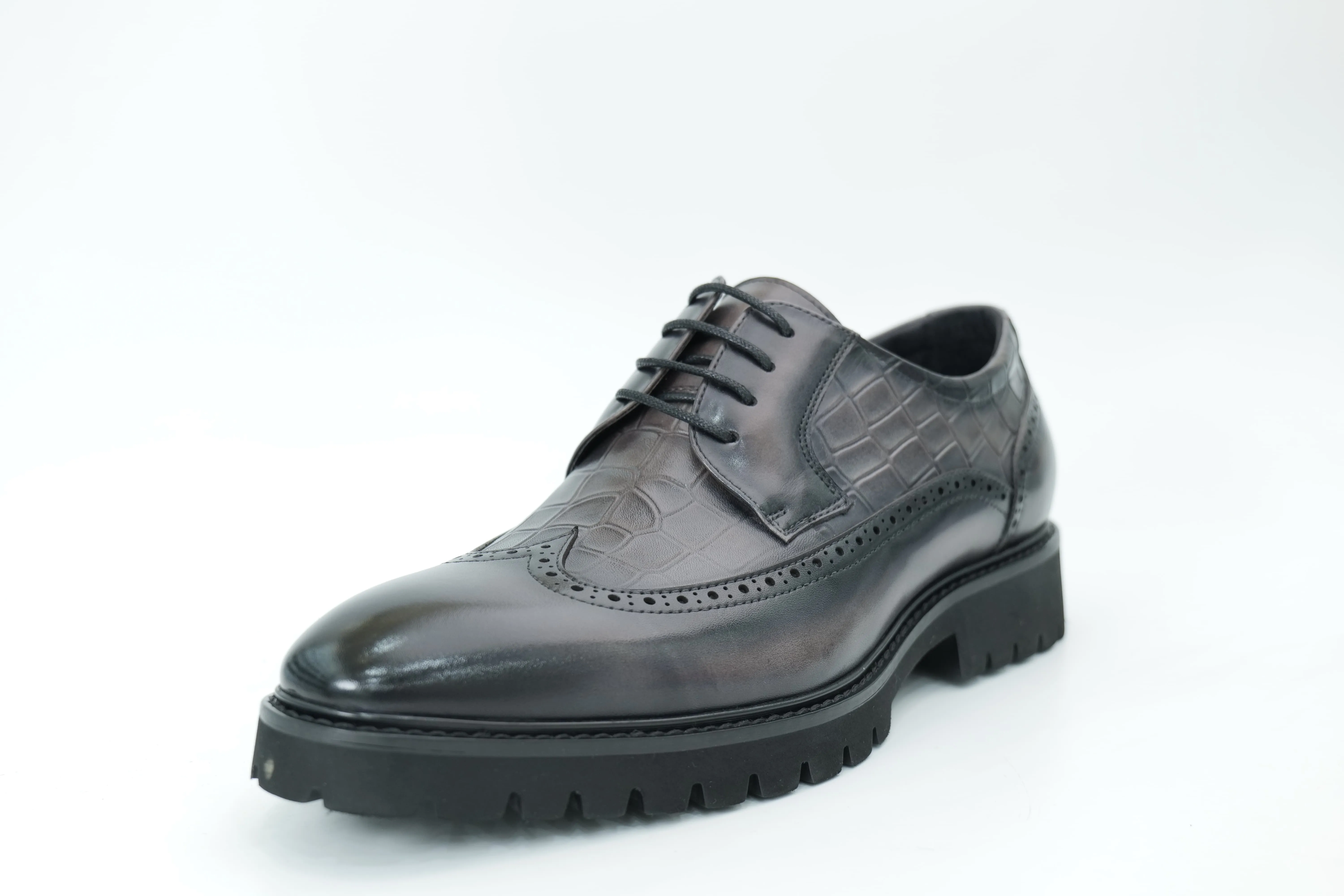Platform shoes