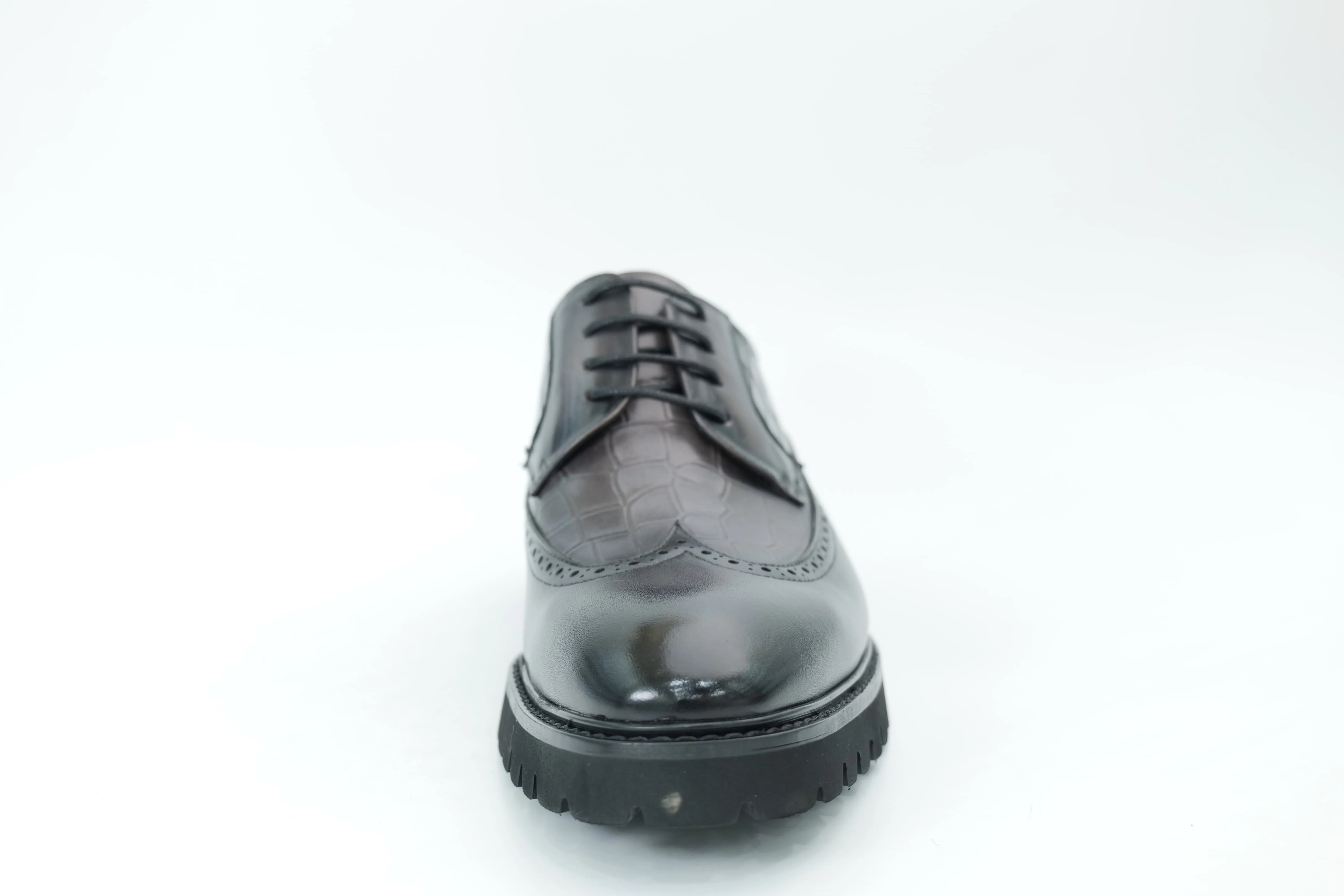 Platform shoes