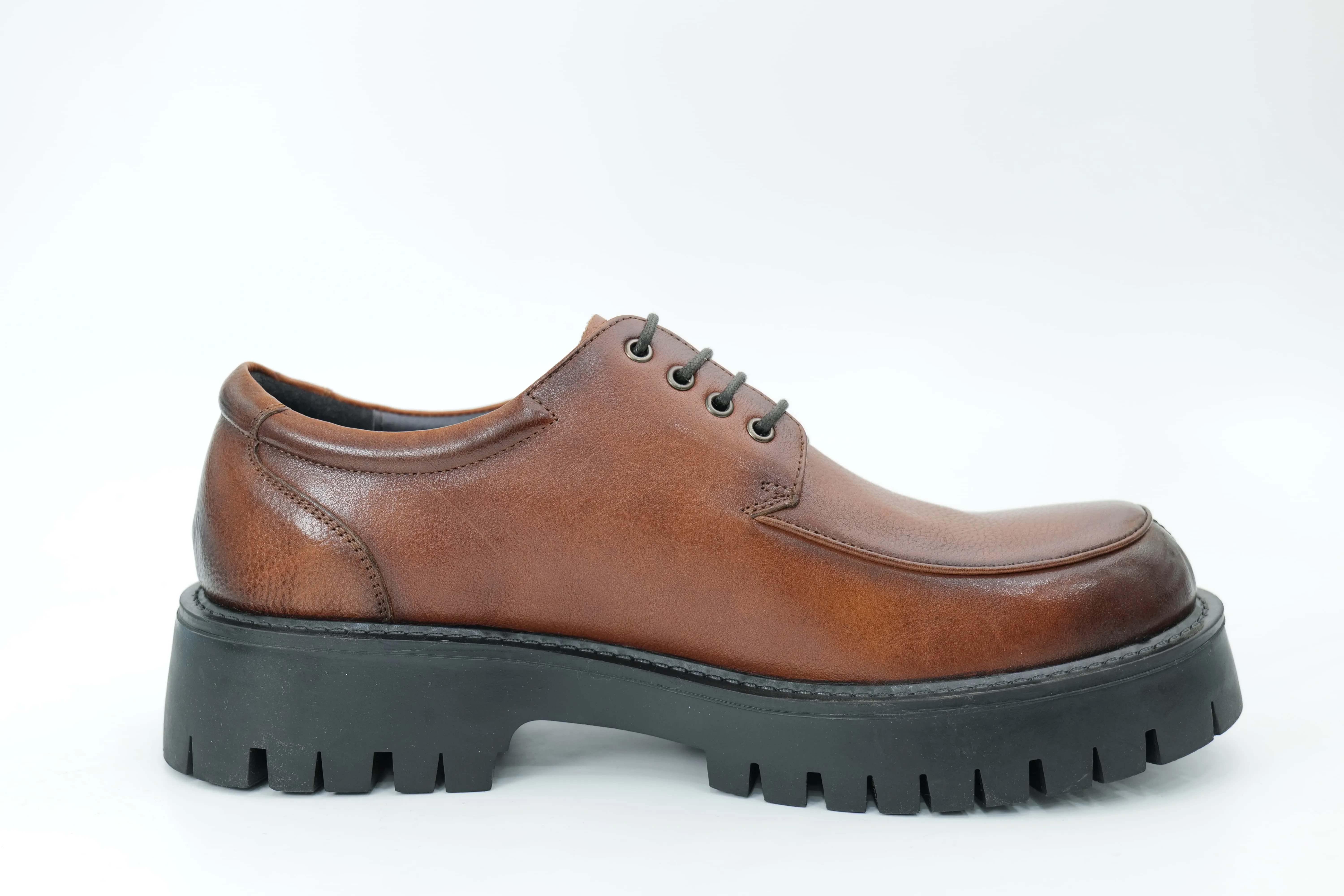 Platform shoes