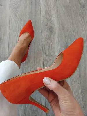 Rachels - Z6047 Orange V Court Shoe