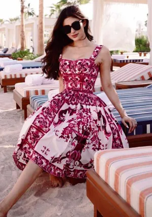 Romantic Vintage-Inspired Printed Midi Sundress with Charming Straps