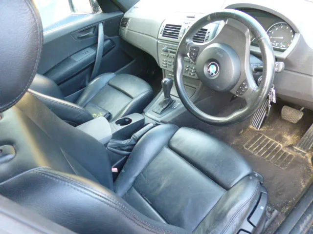S2689 X3 E83 SAV 2.5i M54 AUTO 2004/05