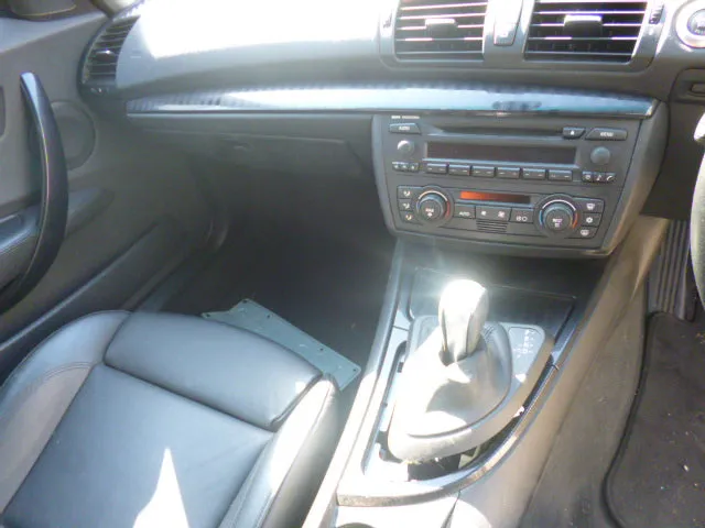 S2696 1' E87 5 doors 120i N46 AUTO 2005/08