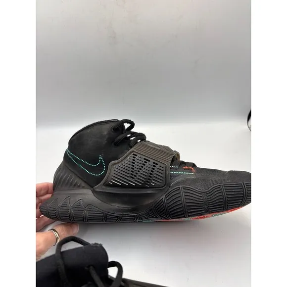 Size 8 - Nike Kyrie 6 Shot Clock