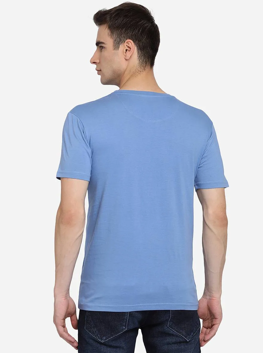 Sky Blue Solid Slim Fit T-Shirt | JadeBlue