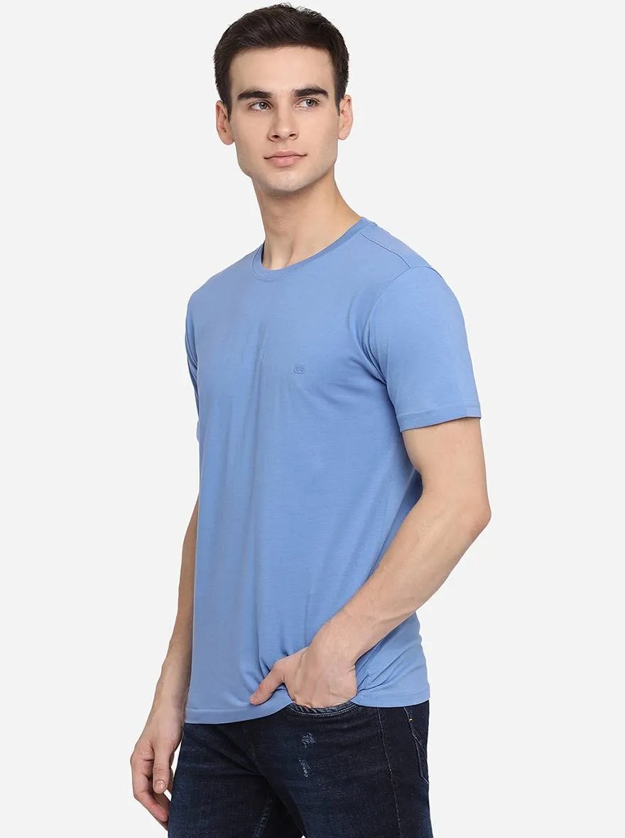 Sky Blue Solid Slim Fit T-Shirt | JadeBlue