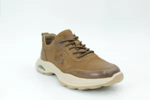 Sports shoes