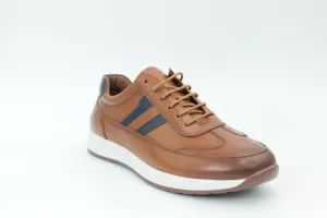 Sports shoes