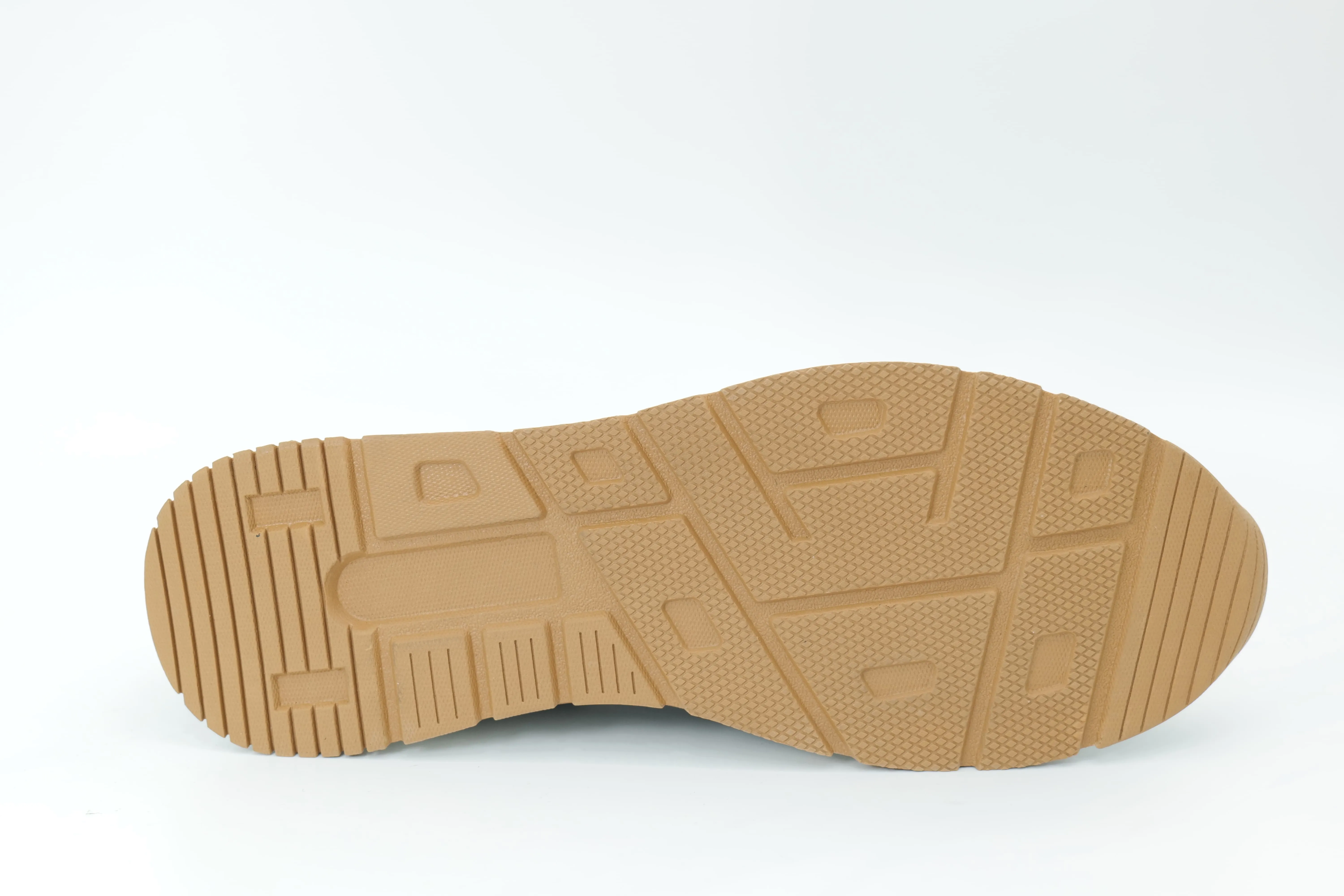 Sports shoes