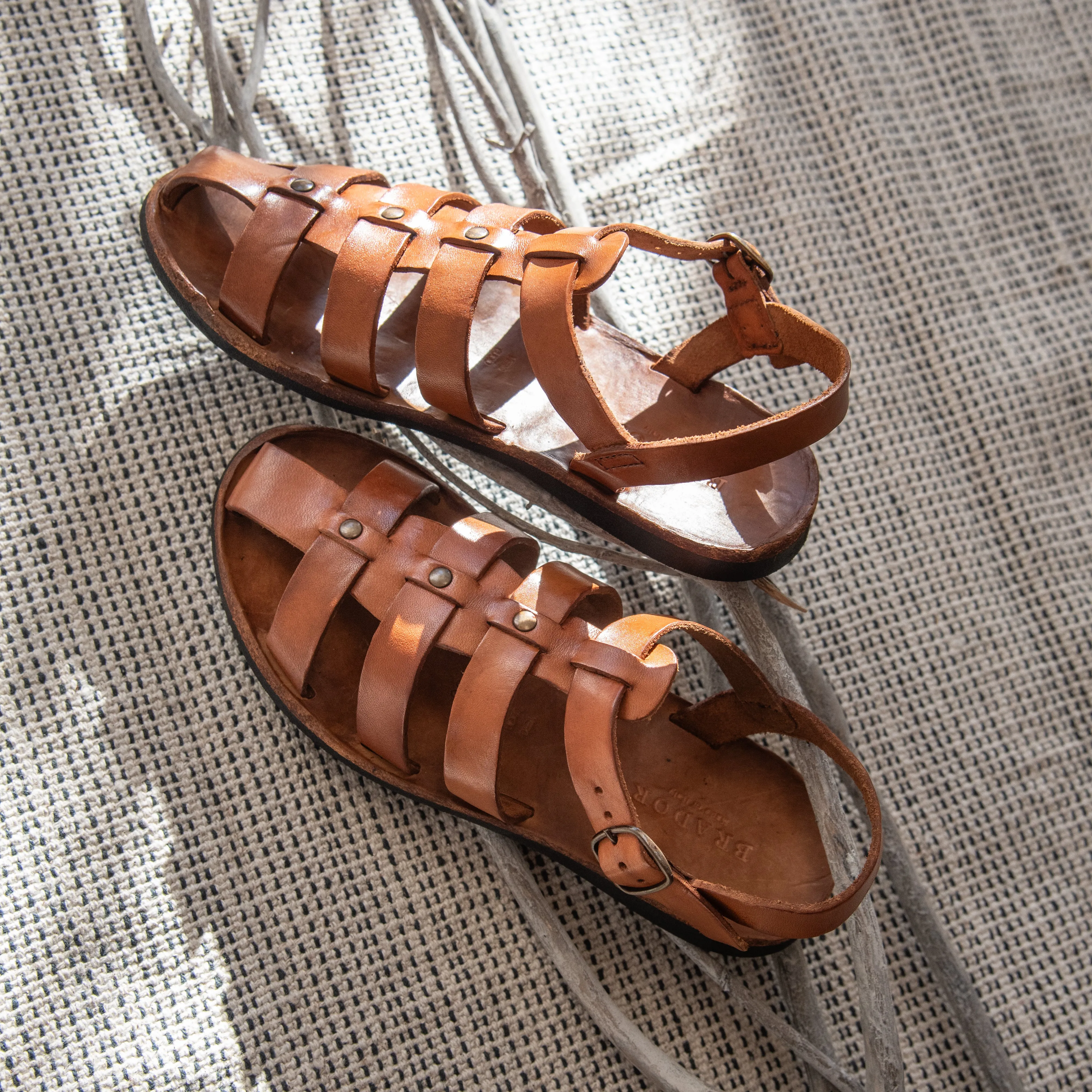 TAORMINA CIGAR FISHERMAN SANDALS