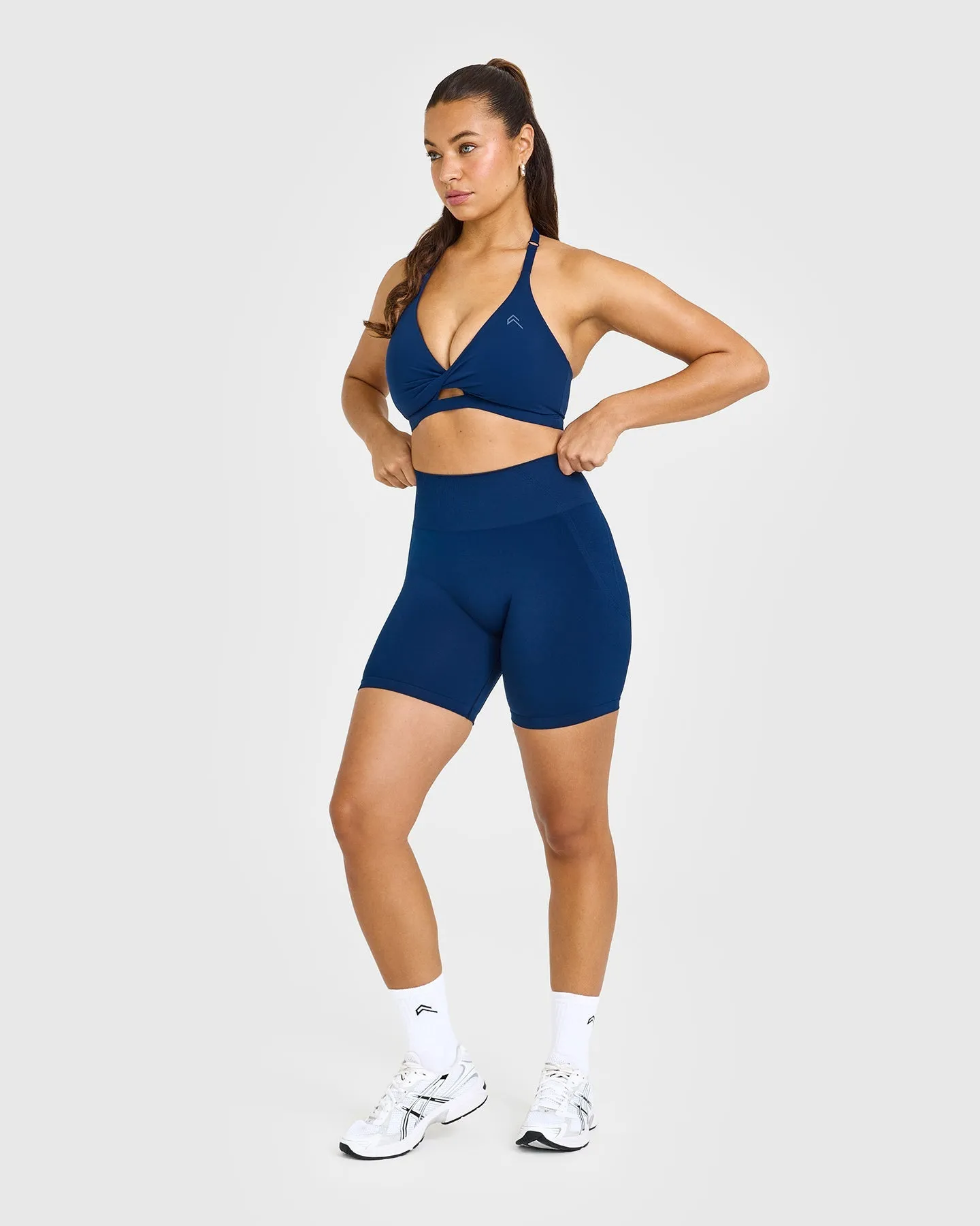 Unified Twist Sports Bra | Midnight