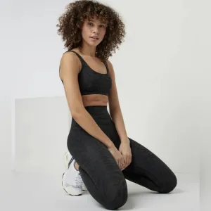 Vuori Maze Jacquard Bra Women's Sports Bra Color: Black Maze Size: XS
