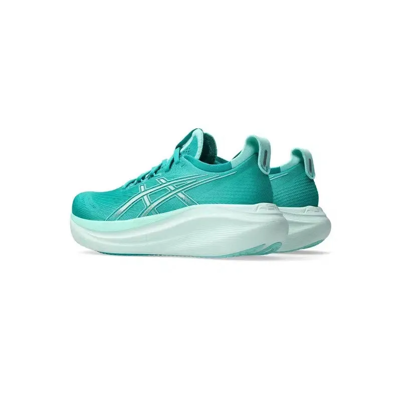 Women's Nimbus 27