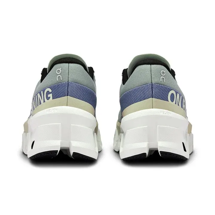Women's On Cloudmonster 2