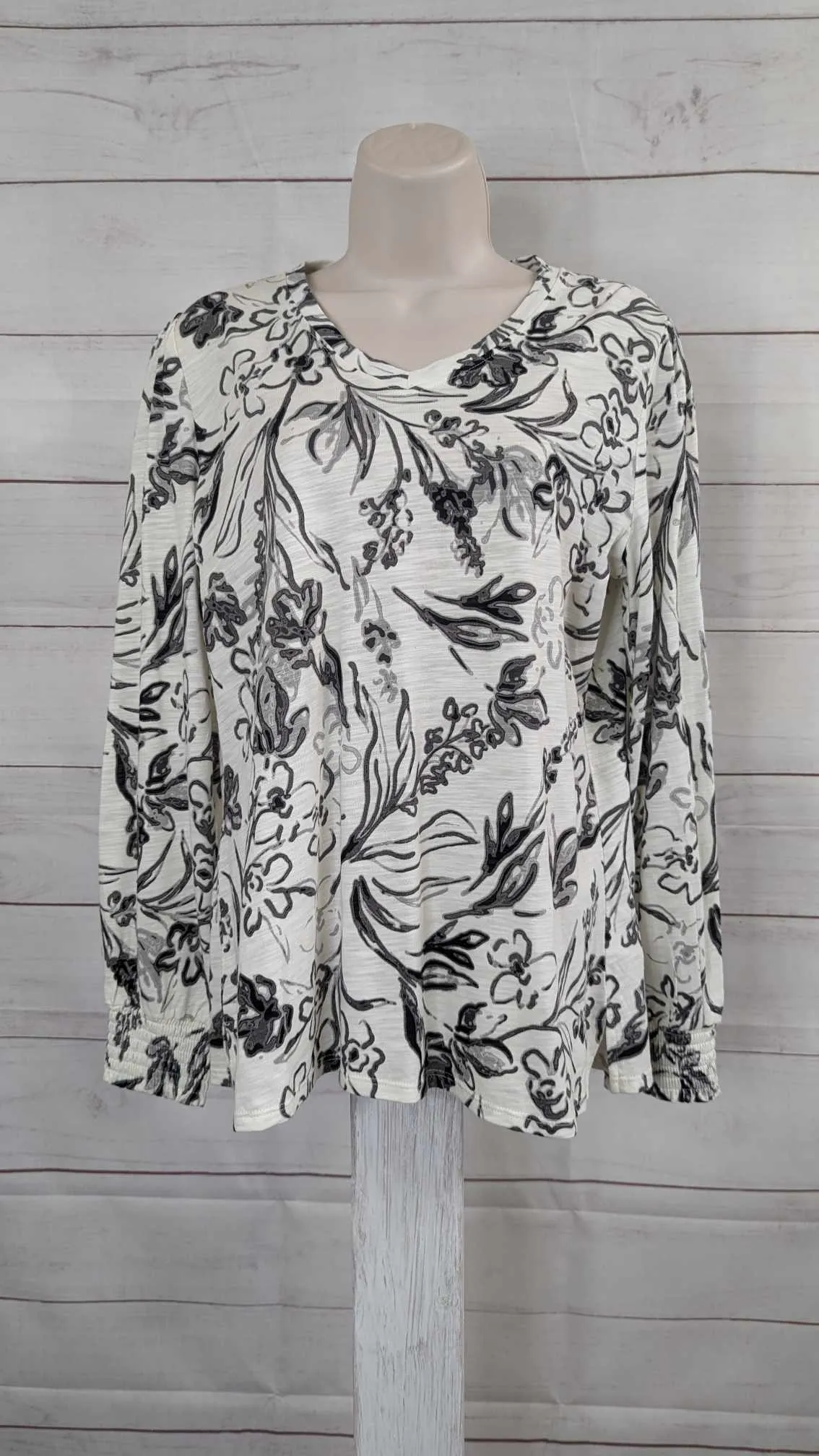 XXSMALL CREAM A299904 Belle by Kim Gravel Slub Knit Sketchy Floral Knit Top