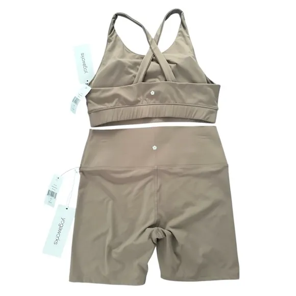 YogaWorks ✨NWT✨ Sports Bra and Shorts SET